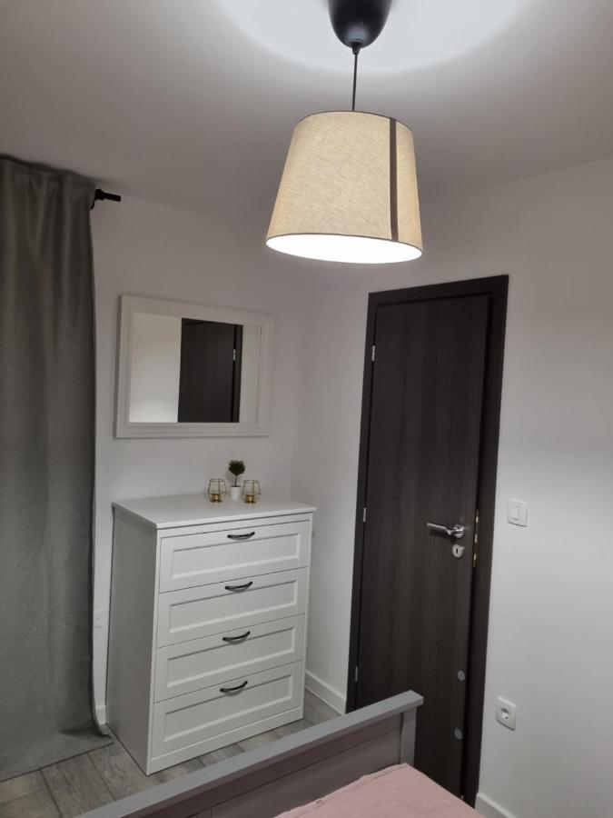 Apartman Ivano Cres Apartment Ngoại thất bức ảnh